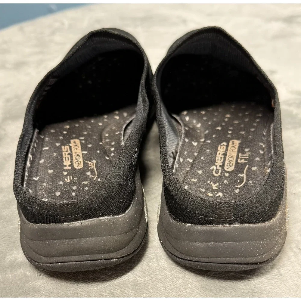 Skechers title go